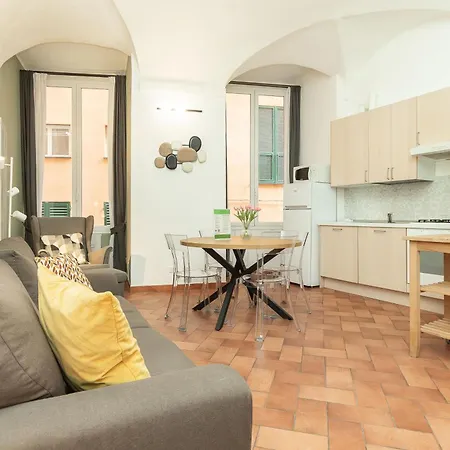 Apartment Arte Storia E Mare, Acquario Sanlorenzo E Metro Genoa